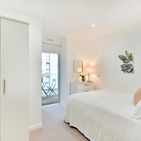 Madison Hill - Clapham South 1 - Two Bedroom Flat 런던 외부 사진