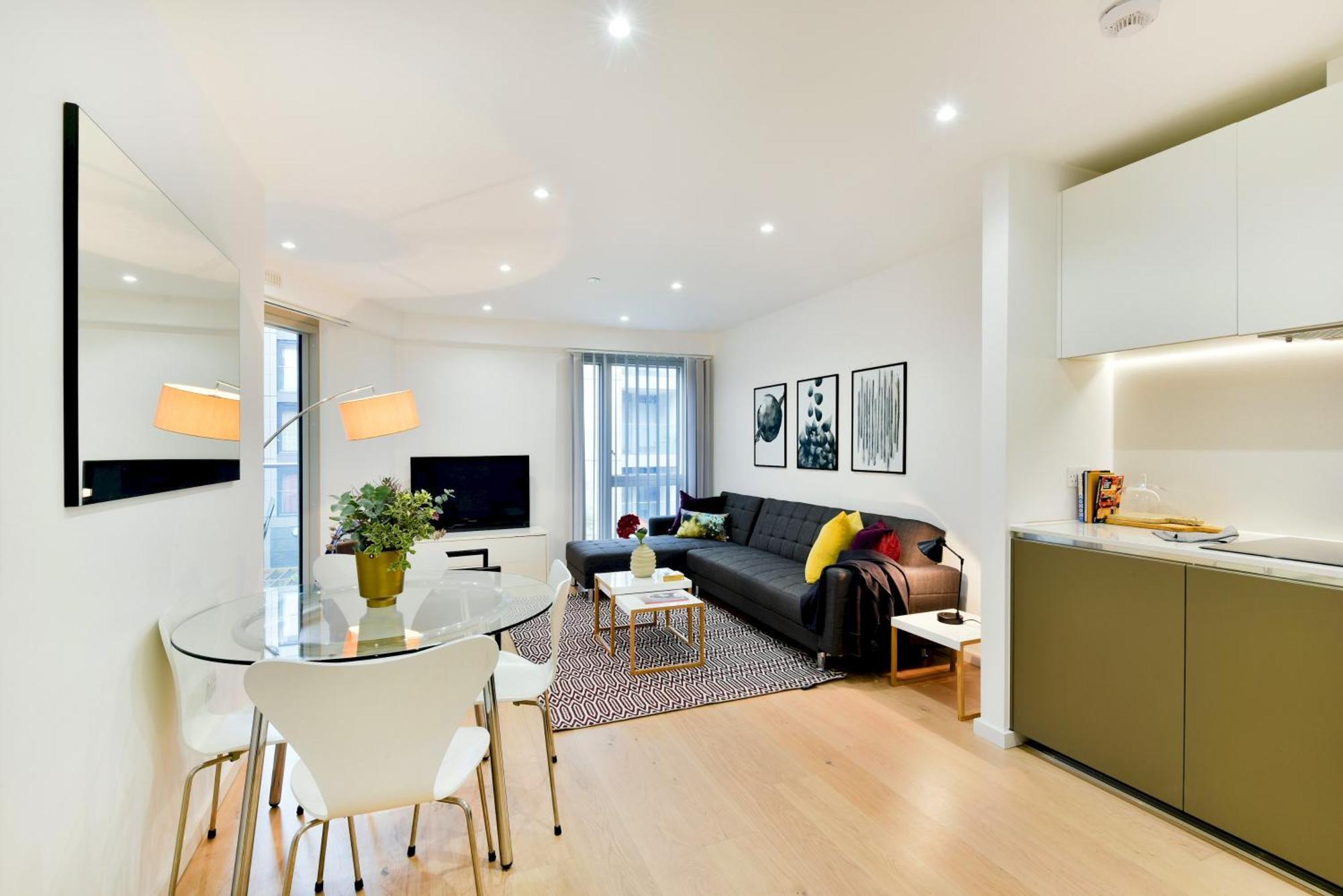 Madison Hill - Clapham South 1 - Two Bedroom Flat 런던 외부 사진