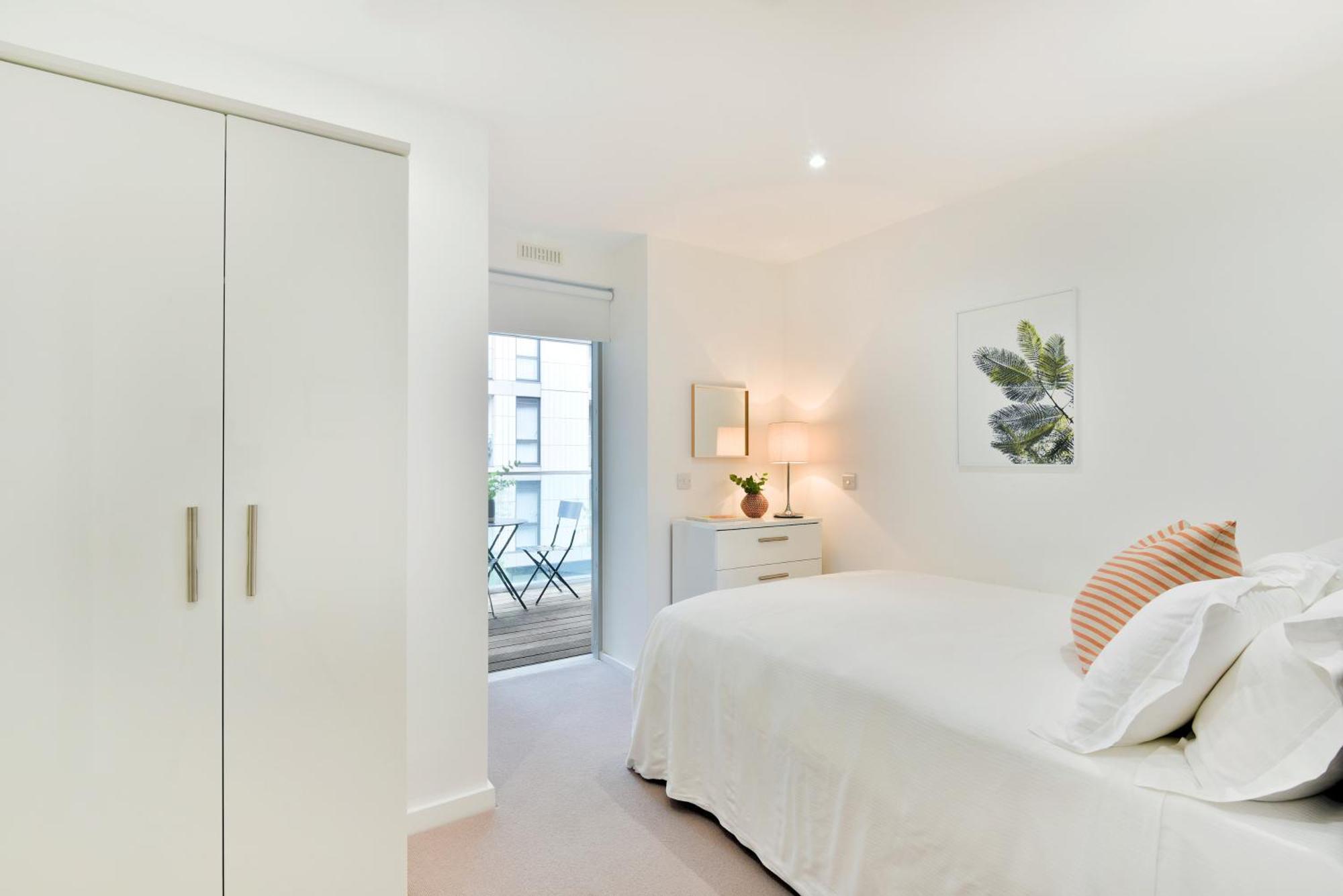 Madison Hill - Clapham South 1 - Two Bedroom Flat 런던 외부 사진